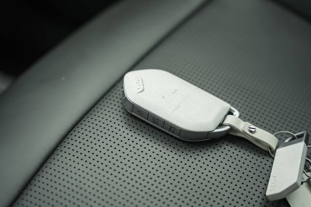 Used 2026 Kia EV9 Light RWD image 53