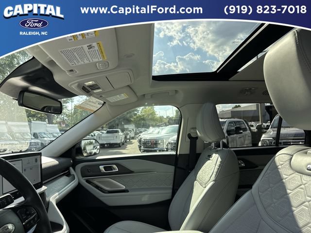 Certified 2025 Ford Explorer Platinum w/ Ultimate Package RWD image 22