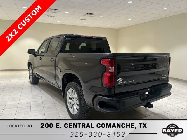 Used 2022 Chevrolet Silverado 1500 Custom w/ LPO, Dark Essentials Package image 5