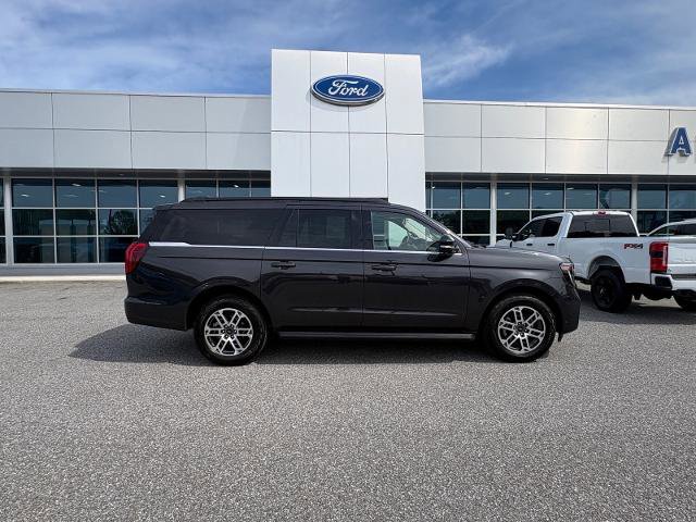 Certified 2025 Ford Expedition Max Active AWD/4WD image 2