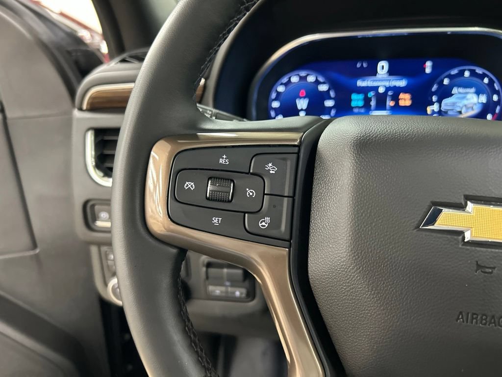 Used 2023 Chevrolet Tahoe High Country AWD/4WD image 15