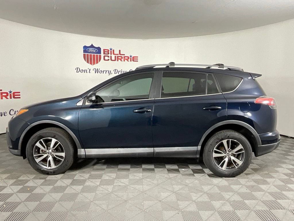 Used 2017 Toyota RAV4 XLE FWD image 6