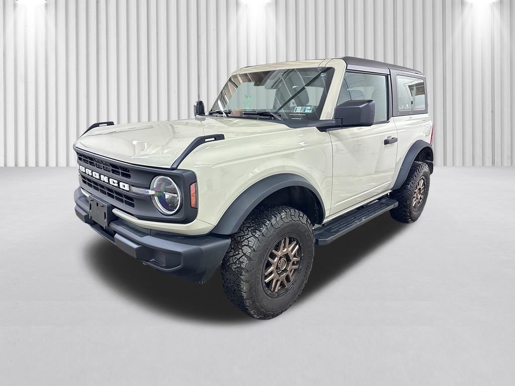 Certified 2025 Ford Bronco 2-Door AWD/4WD image 8