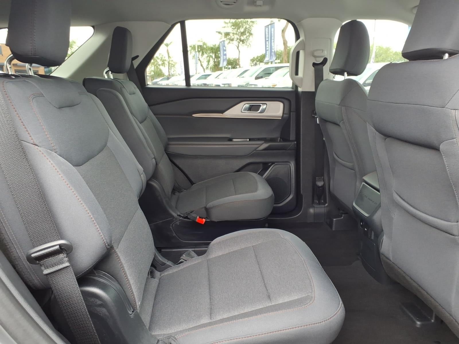 Certified 2026 Ford Explorer Active RWD image 14