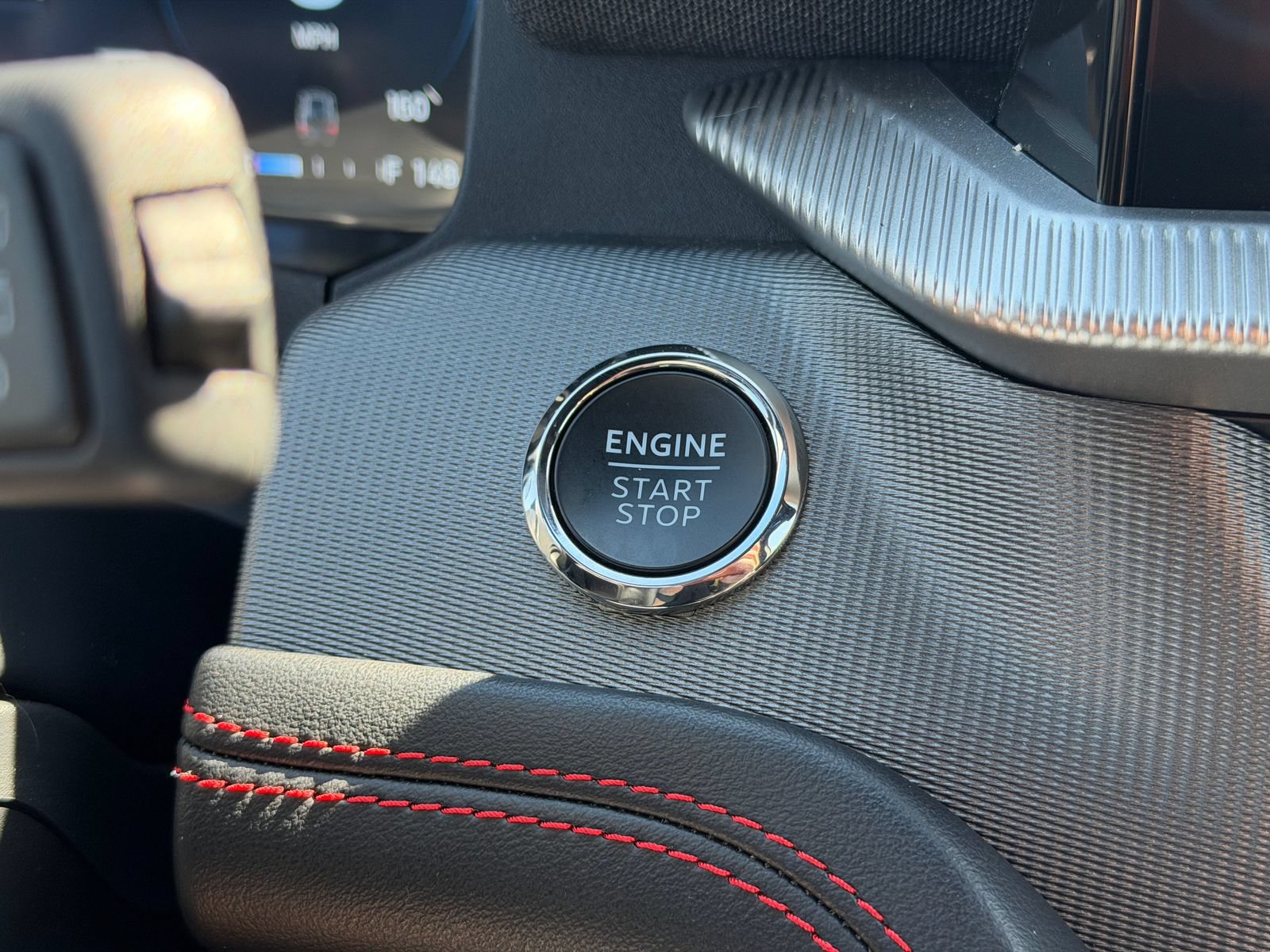 Certified 2025 Ford Explorer ST AWD/4WD image 29