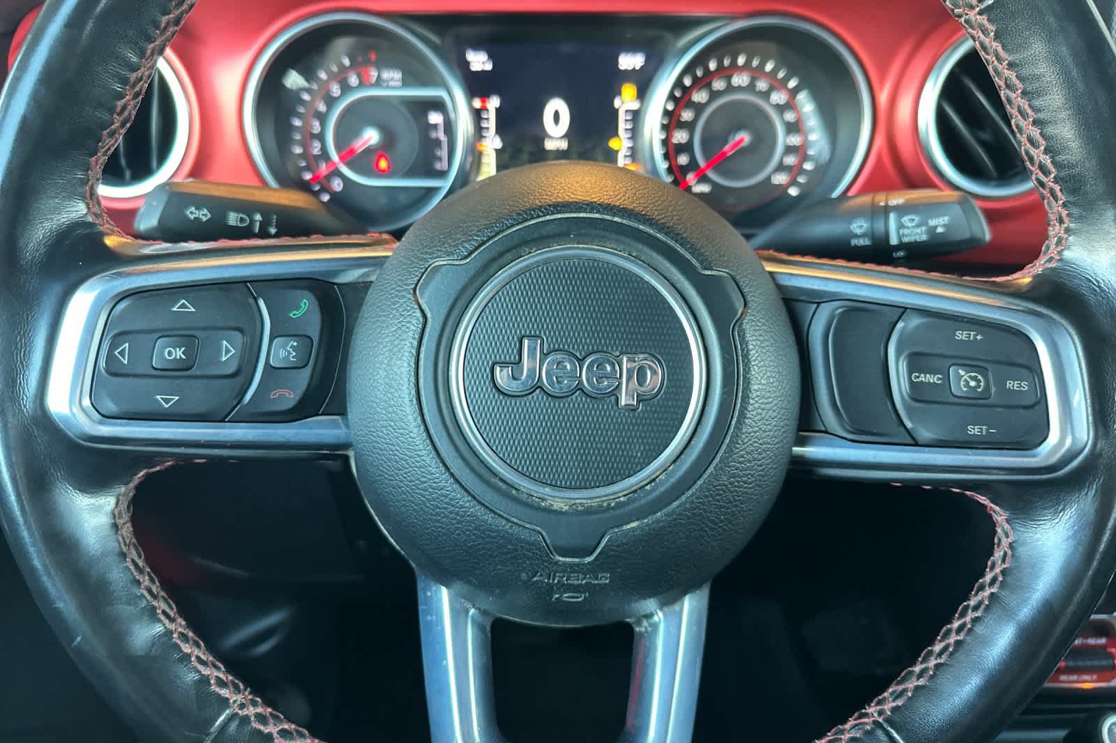 Used 2020 Jeep Gladiator Rubicon AWD/4WD image 23