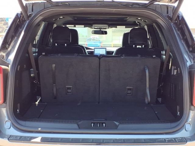 Certified 2024 Ford Explorer ST-Line w/ Class IV Trailer Tow Package AWD/4WD image 8
