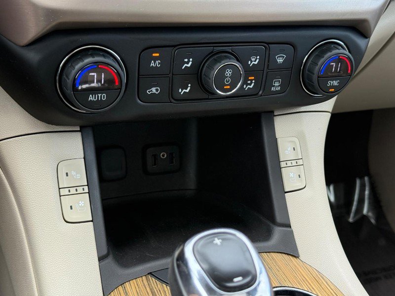 Used 2017 GMC Acadia Denali w/ Technology Package image 24