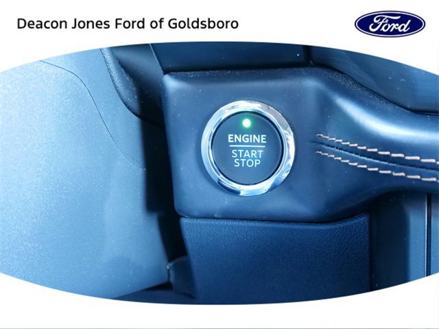 Certified 2023 Ford Expedition Platinum image 26