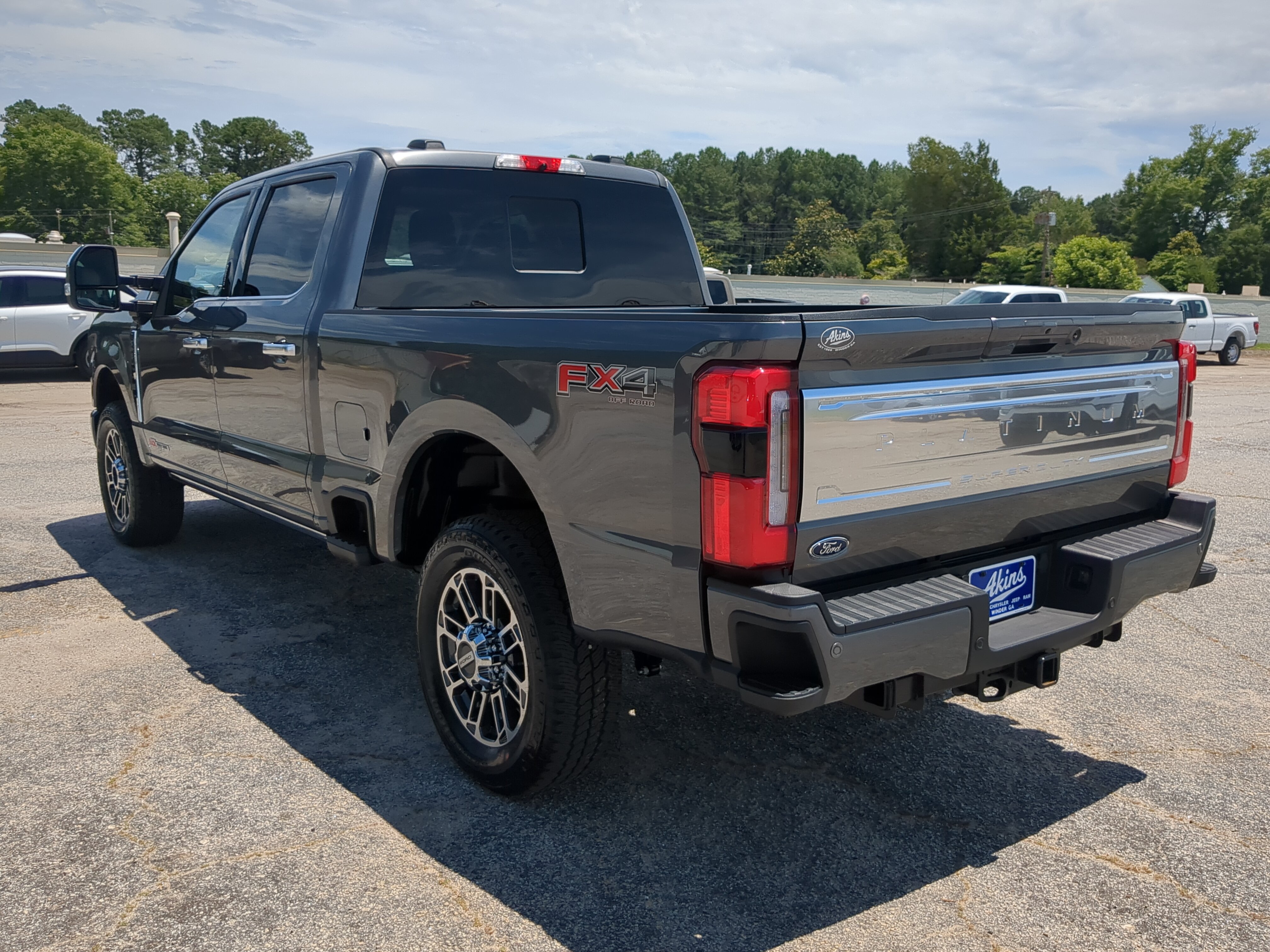 Certified 2026 Ford F250 Platinum w/ Platinum Plus Package AWD/4WD image 5
