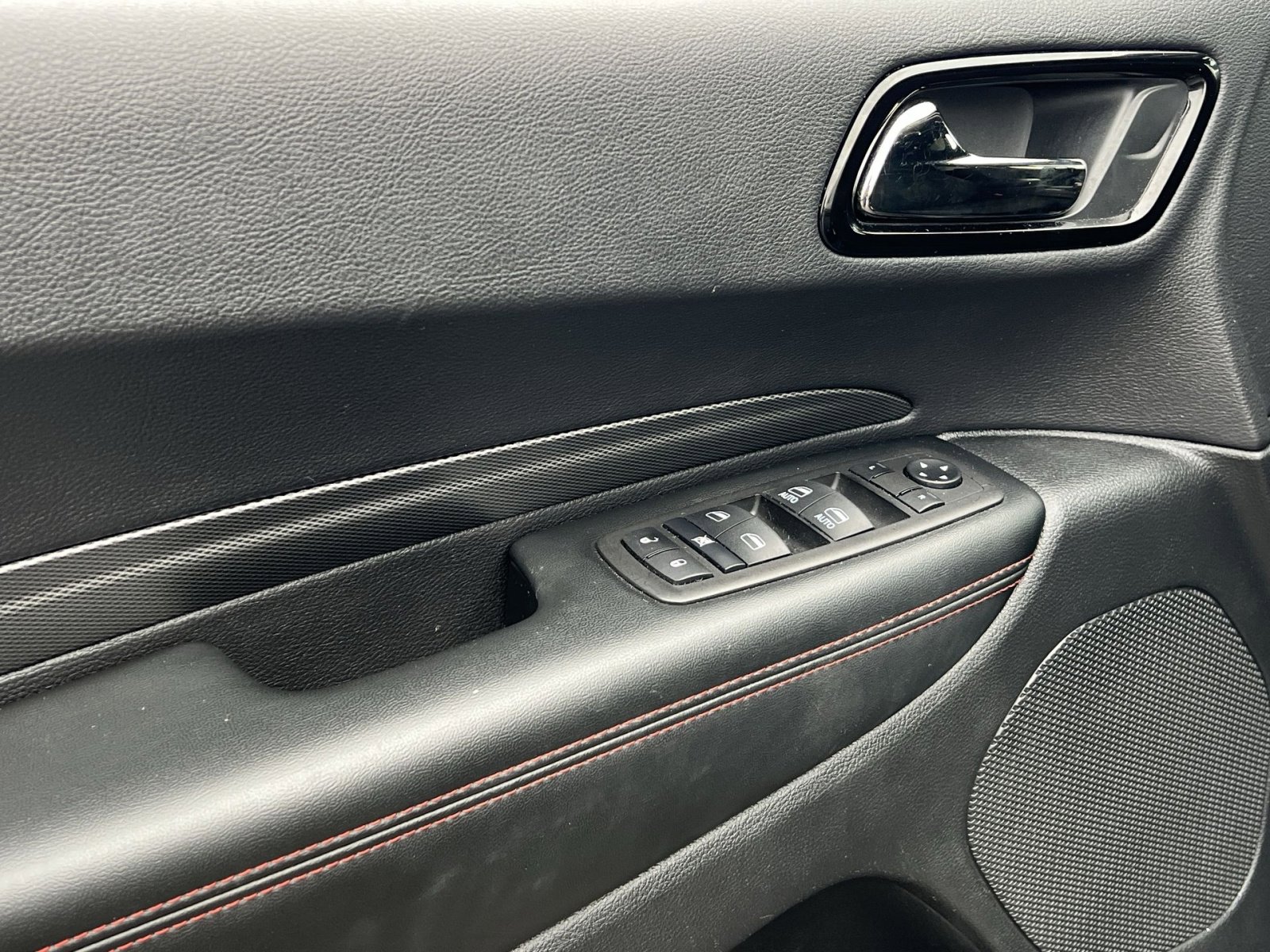 Used 2024 Dodge Durango GT AWD/4WD image 23