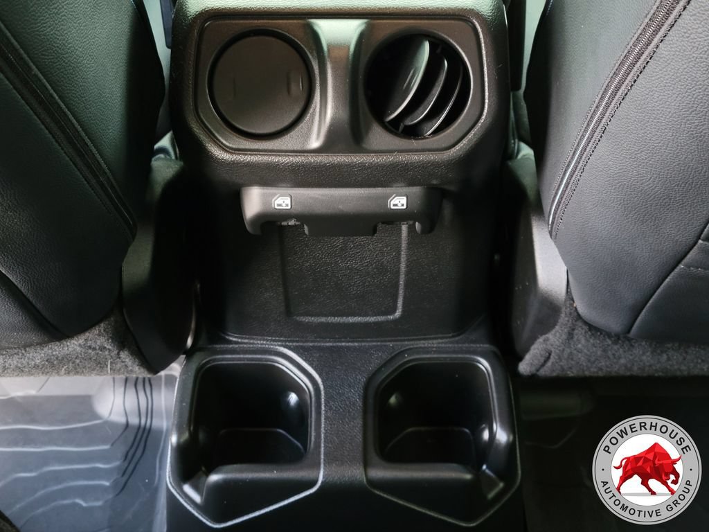 Used 2024 Jeep Wrangler Unlimited Sport AWD/4WD image 16