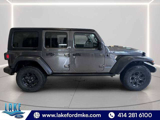 Used 2023 Jeep Wrangler Unlimited w/ Cold Weather Group AWD/4WD image 8