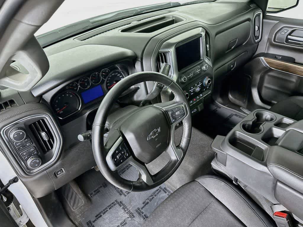 Used 2019 Chevrolet Silverado 1500 RST w/ True North Edition AWD/4WD image 2