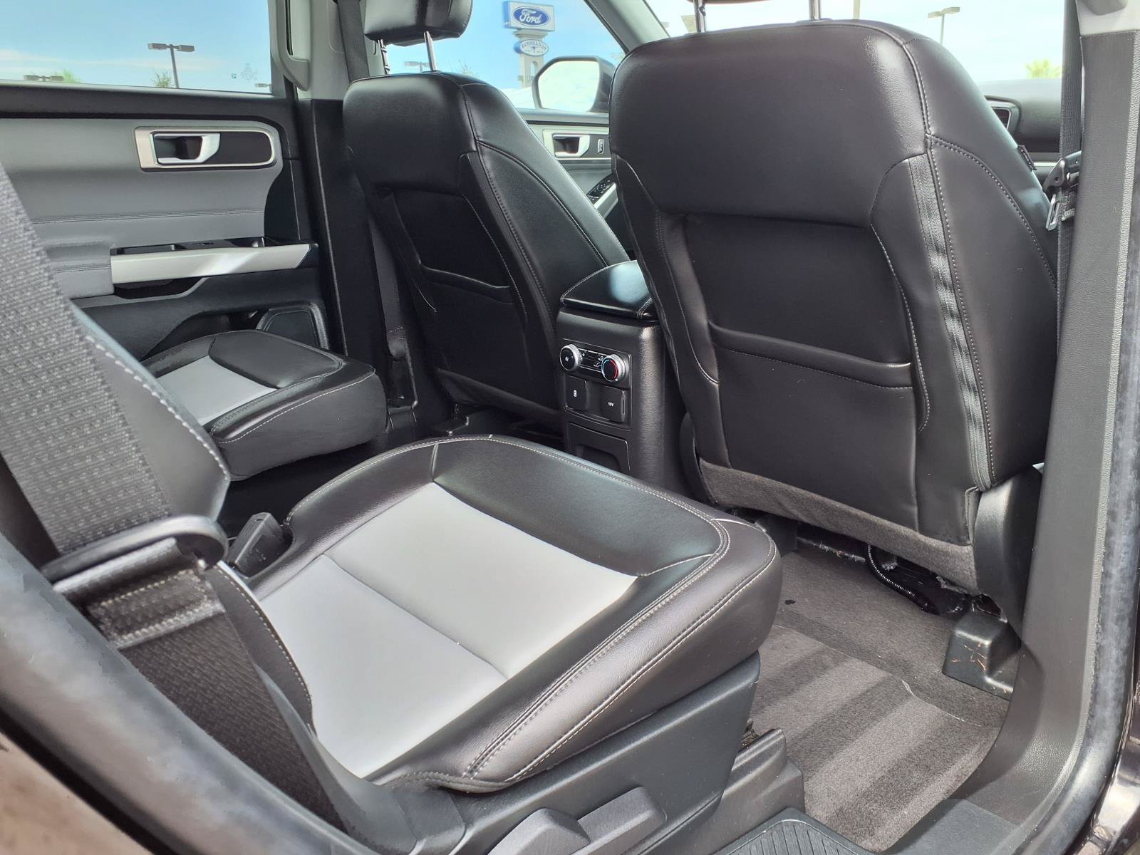 Certified 2023 Ford Explorer XLT w/ Equipment Group 202A RWD image 13