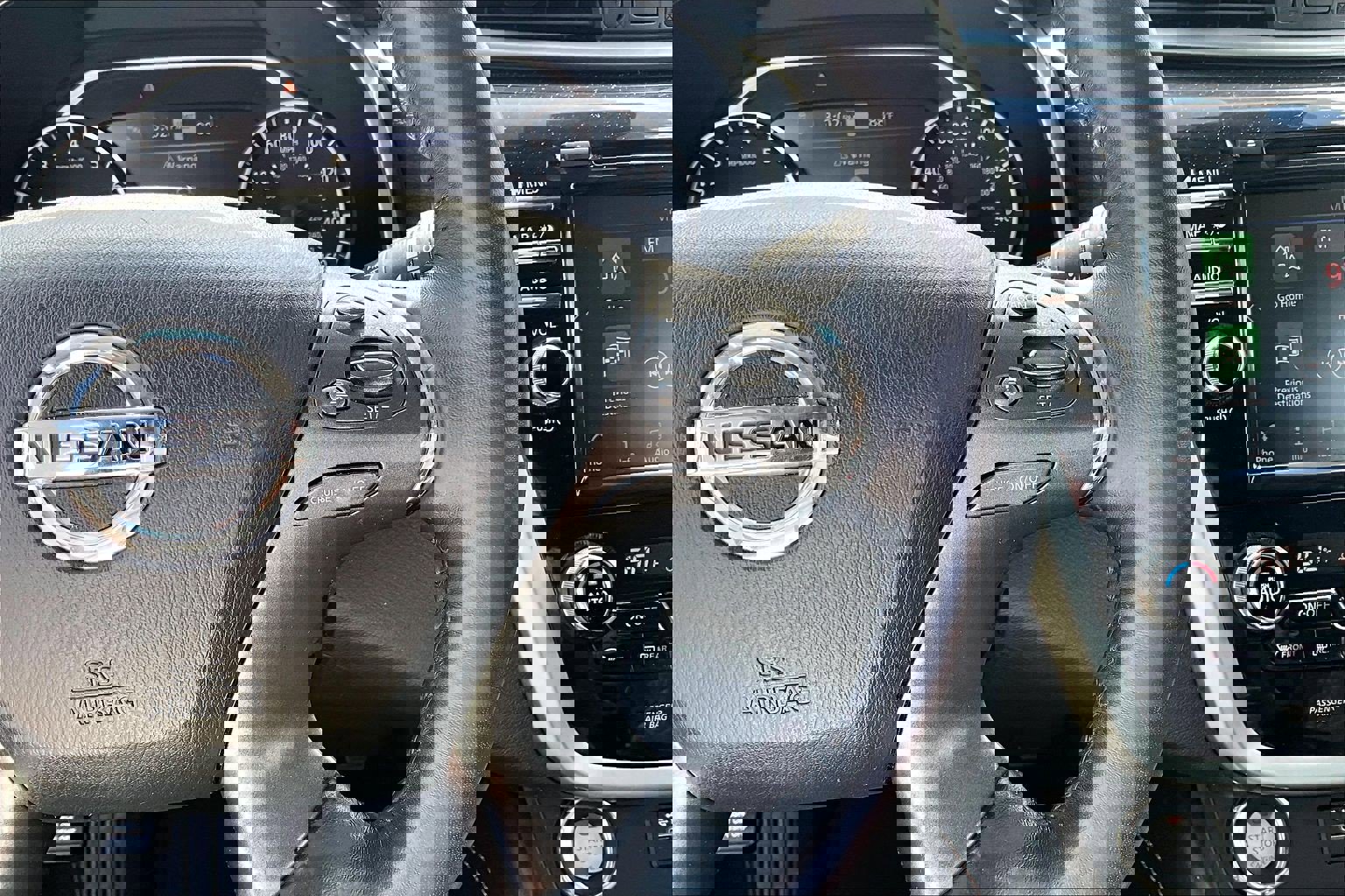 Used 2021 Nissan Murano Platinum w/ Cargo Package image 12