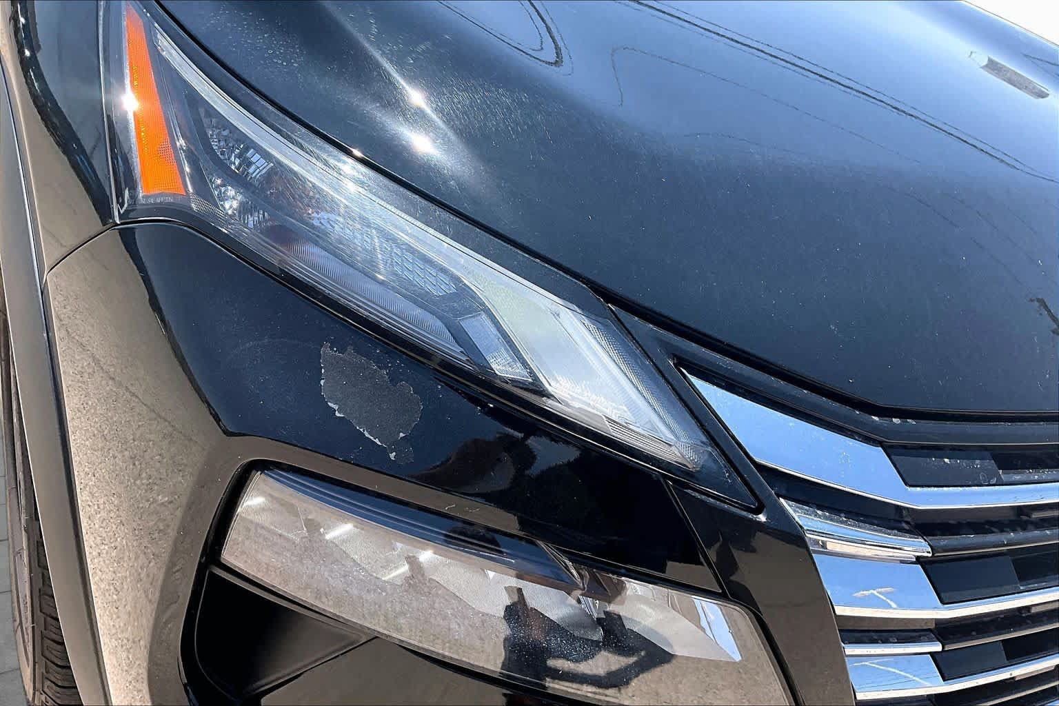 Used 2025 Nissan Rogue SV FWD image 27