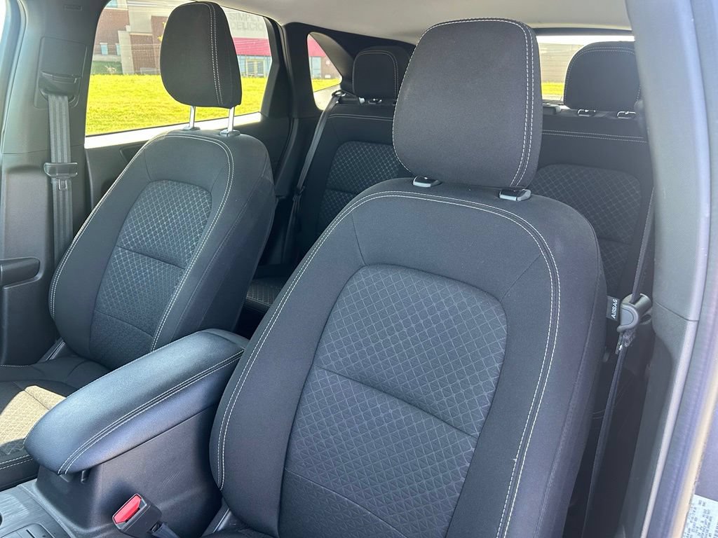 Certified 2025 Ford Escape Active FWD image 11