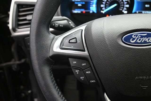 Certified 2023 Ford Edge SEL w/ Convenience Package AWD/4WD image 17