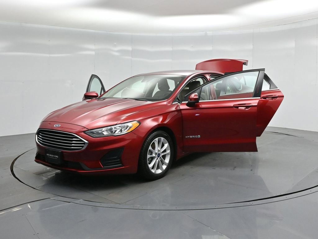 Certified 2019 Ford Fusion SE image 51