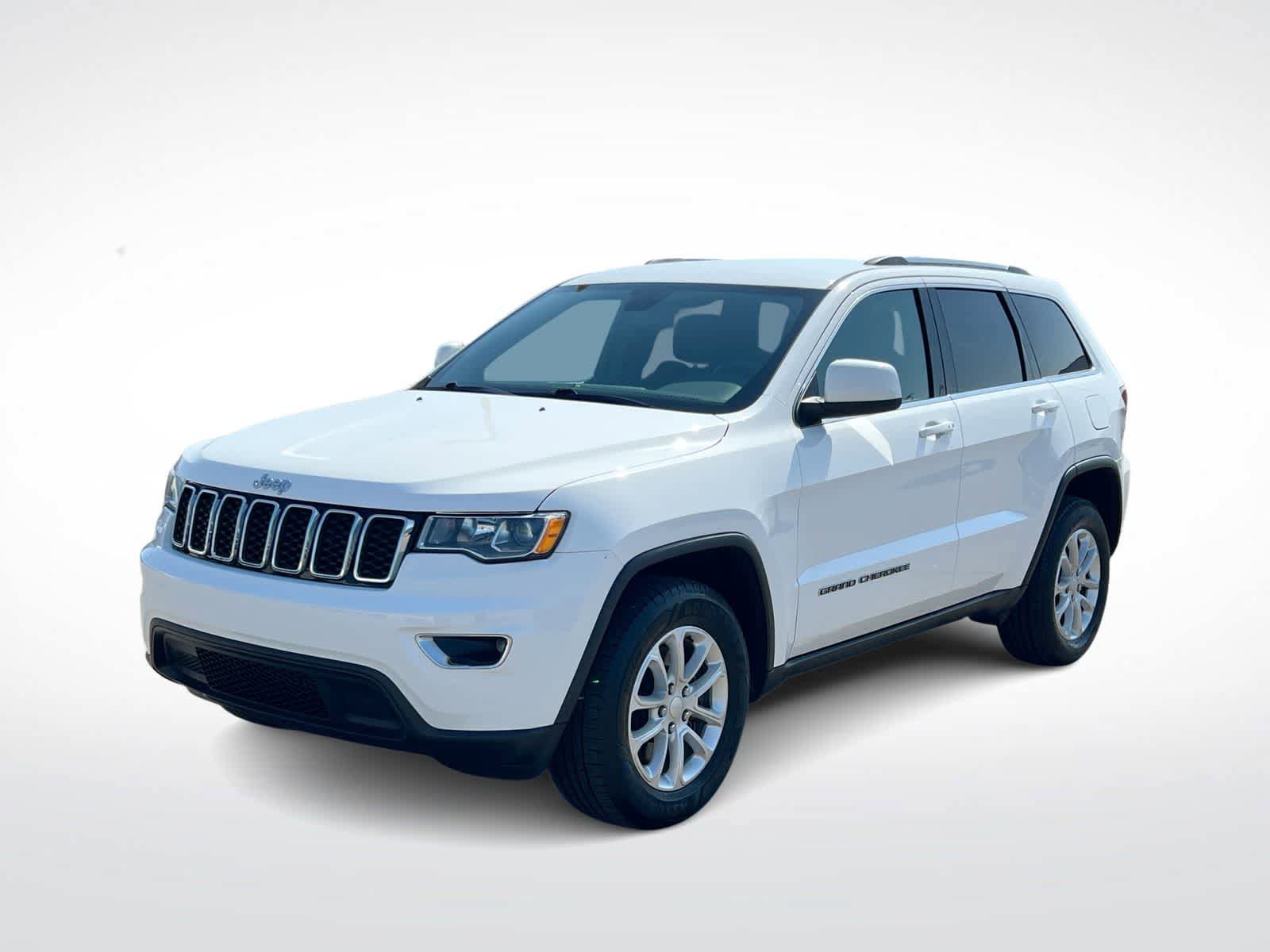 Used 2021 Jeep Grand Cherokee Laredo AWD/4WD image 4