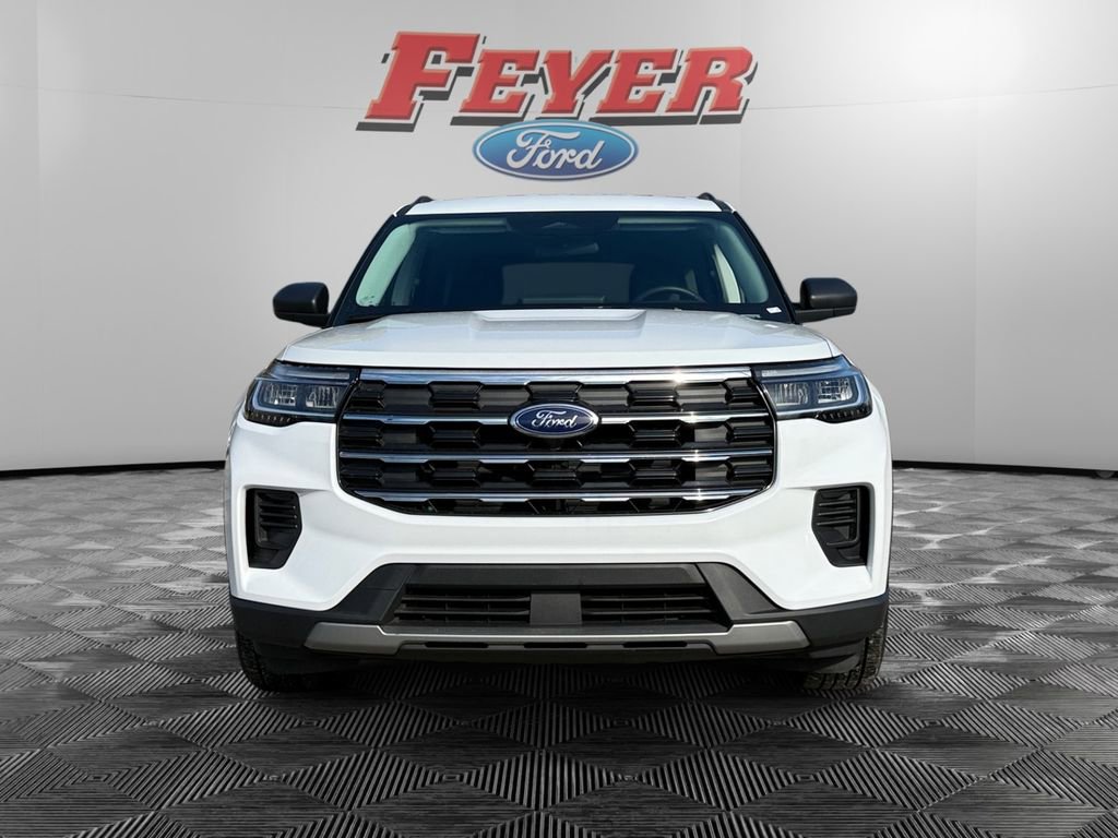 Certified 2025 Ford Explorer Active image 8