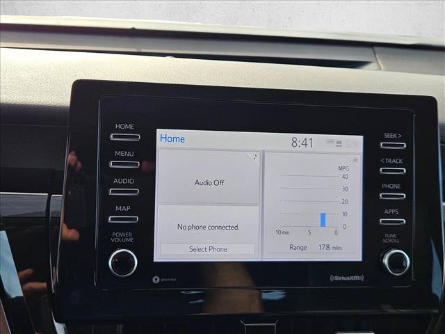 Used 2022 Toyota Camry SE w/ Convenience Package FWD image 11