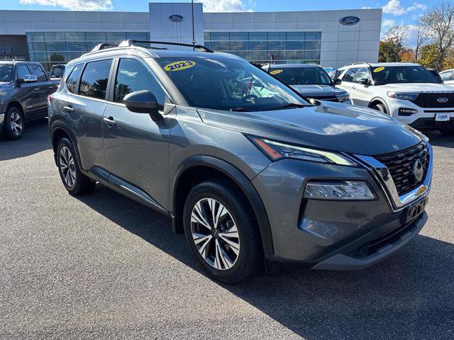 Used 2023 Nissan Rogue SV w/ SV Premium B Package image 7