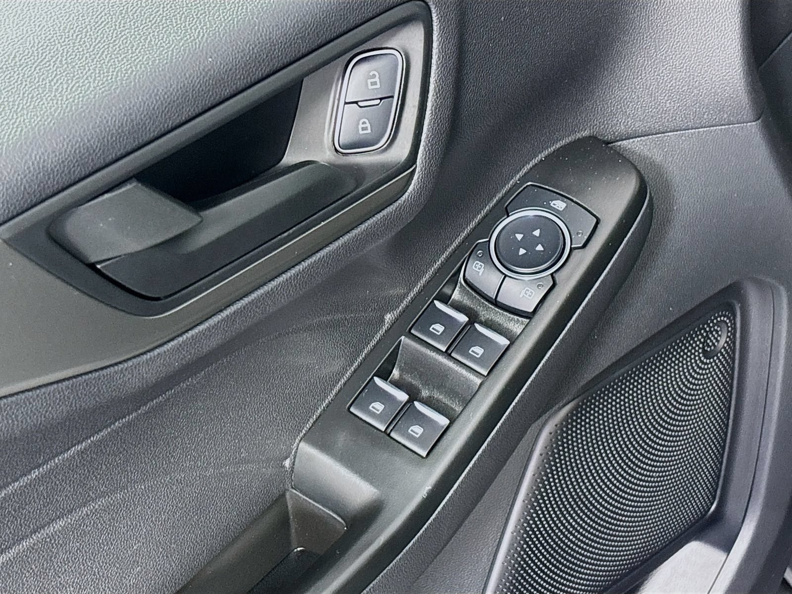 Certified 2025 Ford Escape Active FWD image 17