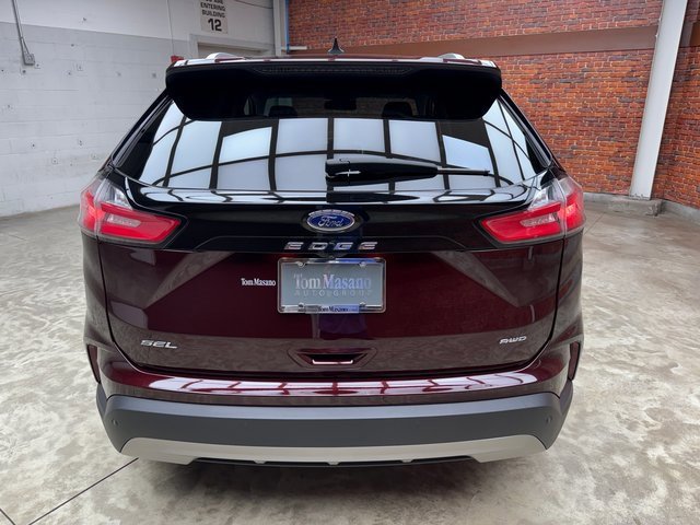 Certified 2022 Ford Edge SEL w/ Convenience Package image 3