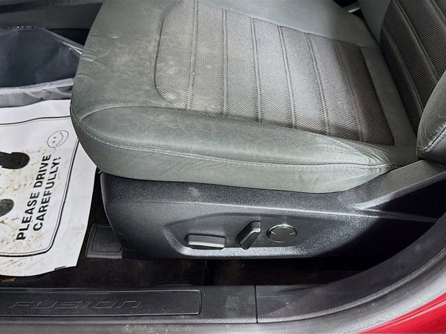 Certified 2020 Ford Fusion SE image 19