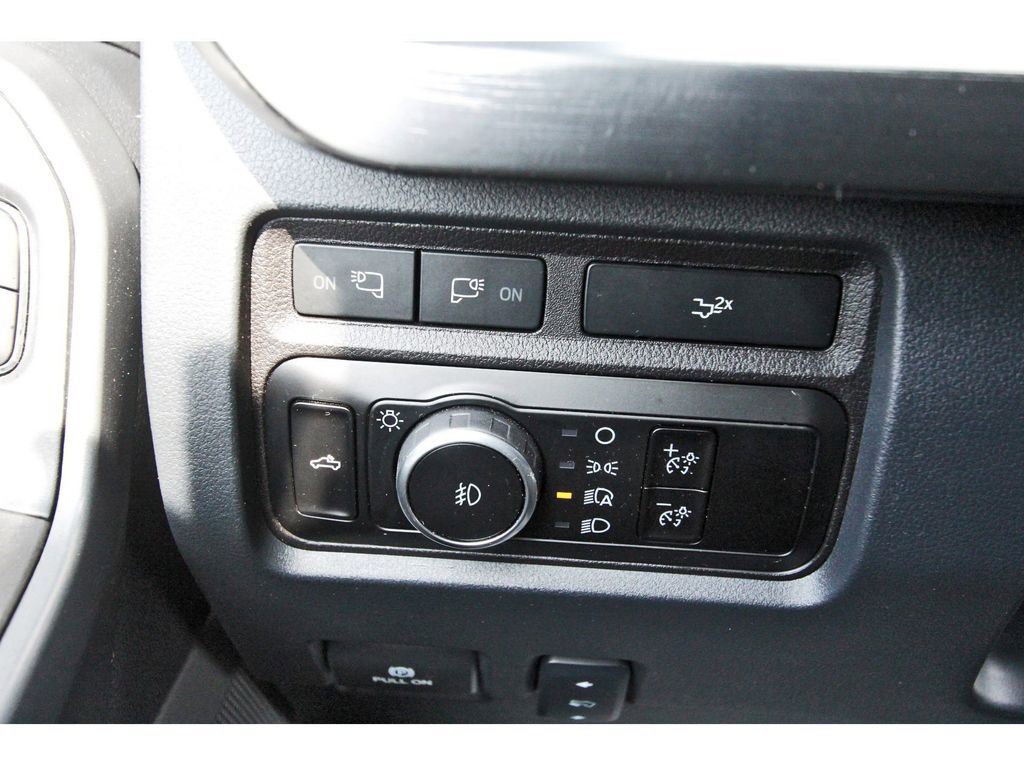 Certified 2024 Ford F350 Lariat w/ Lariat Ultimate Package AWD/4WD image 18