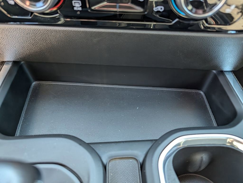 Used 2022 Chevrolet Silverado 1500 RST image 15