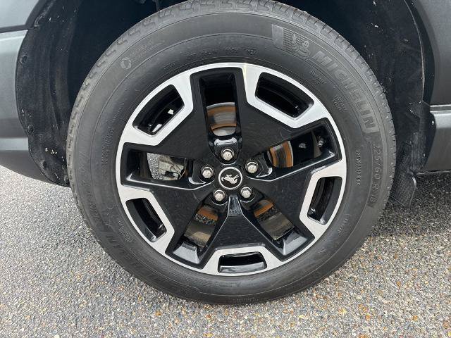 Certified 2024 Ford Bronco Sport Outer Banks w/ Tech Package AWD/4WD image 9
