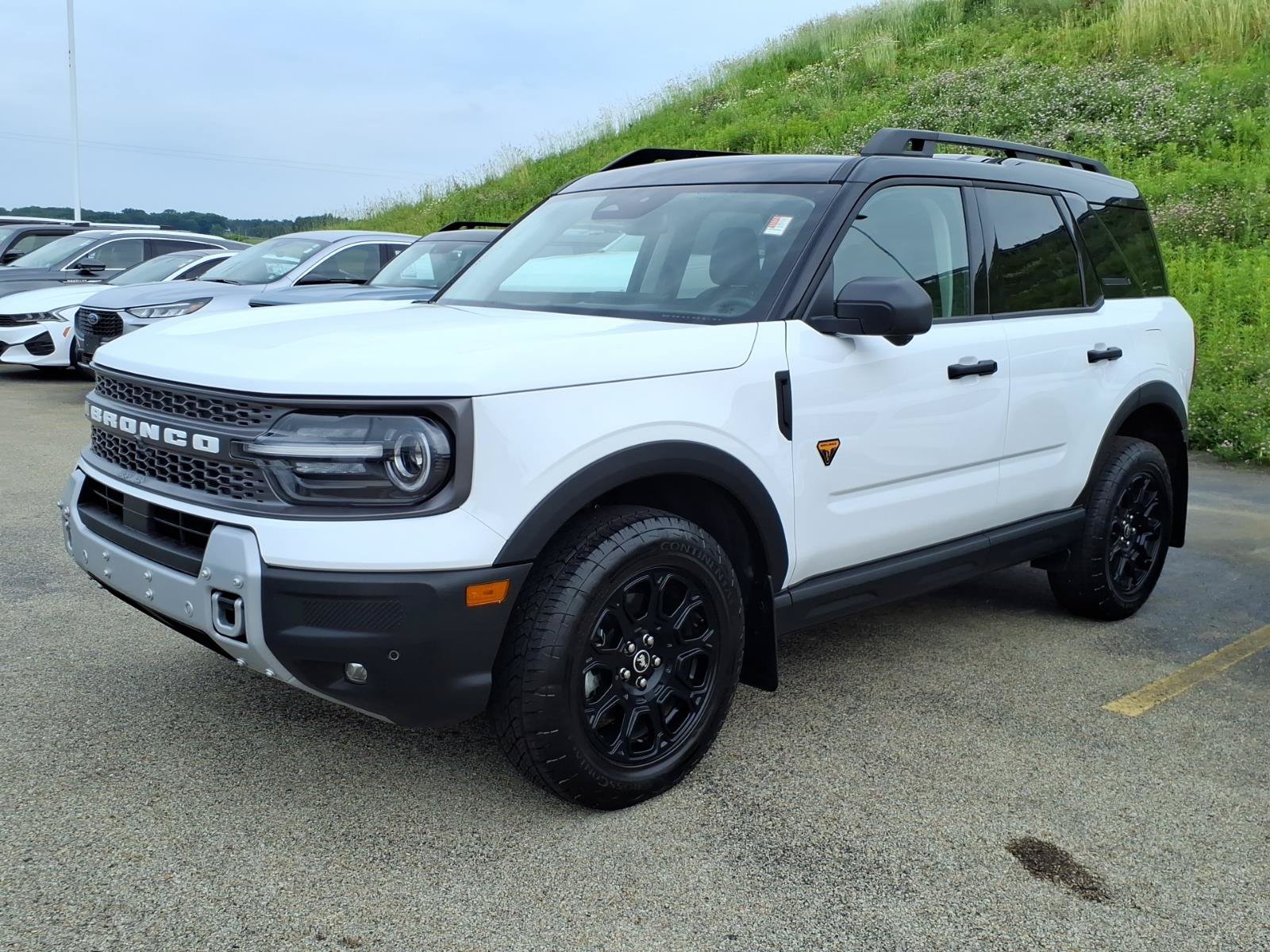 Certified 2025 Ford Bronco Sport Badlands w/ Badlands Tech Package AWD/4WD image 3