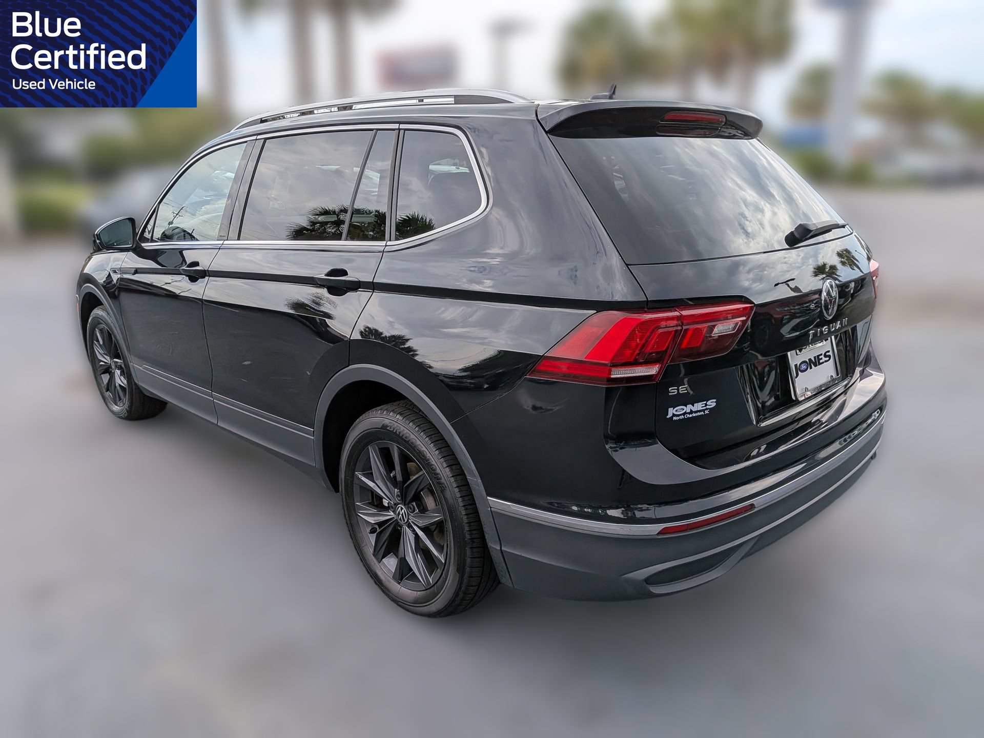Used 2024 Volkswagen Tiguan SE FWD image 7