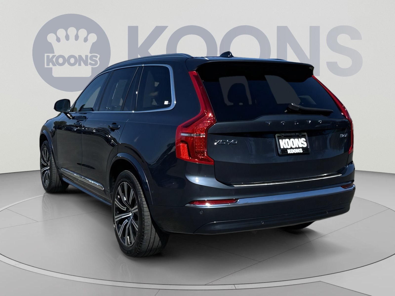 Used 2023 Volvo XC90 B6 Plus w/ Protection Package AWD/4WD image 8