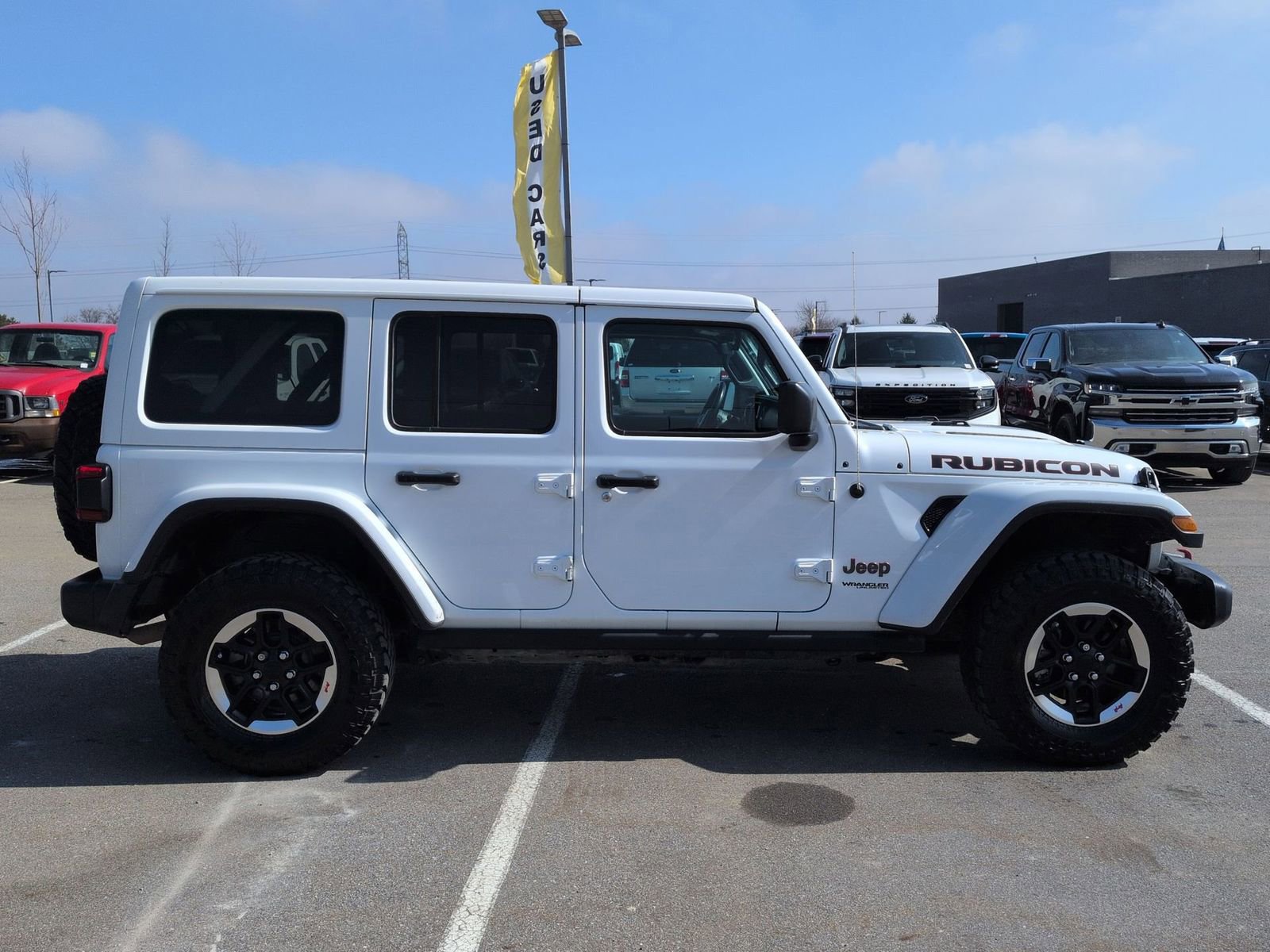 Used 2021 Jeep Wrangler Unlimited Rubicon w/ Uconnect 4C Nav & Sound Group image 9