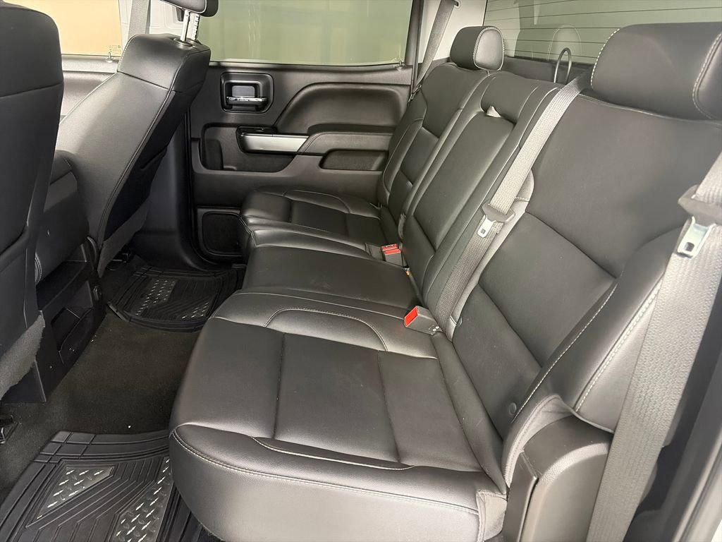 Used 2018 Chevrolet Silverado 1500 LT w/ All Star Edition image 13
