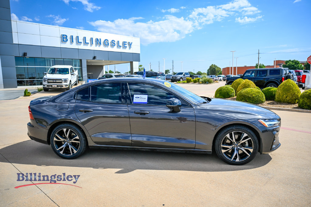 Used 2023 Volvo S60 B5 Core AWD/4WD image 8