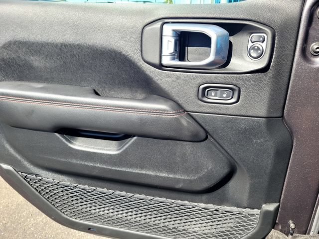 Used 2021 Jeep Gladiator Rubicon AWD/4WD image 14