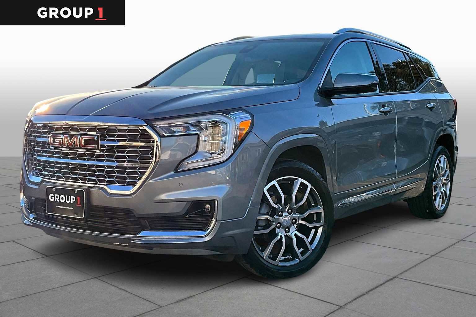 Used 2023 GMC Terrain Denali image 5