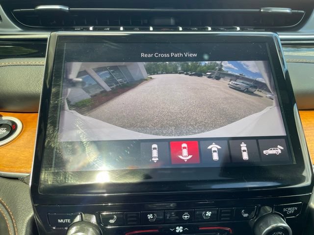 Used 2024 Jeep Grand Cherokee L Summit AWD/4WD image 22