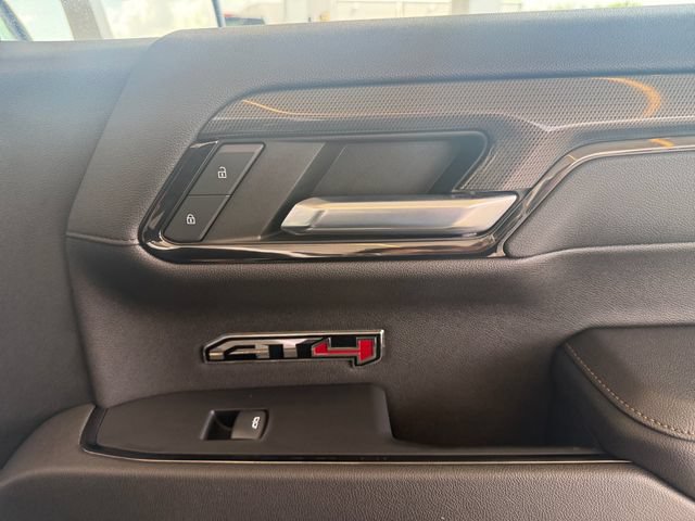 Used 2023 GMC Sierra 1500 AT4 AWD/4WD image 5