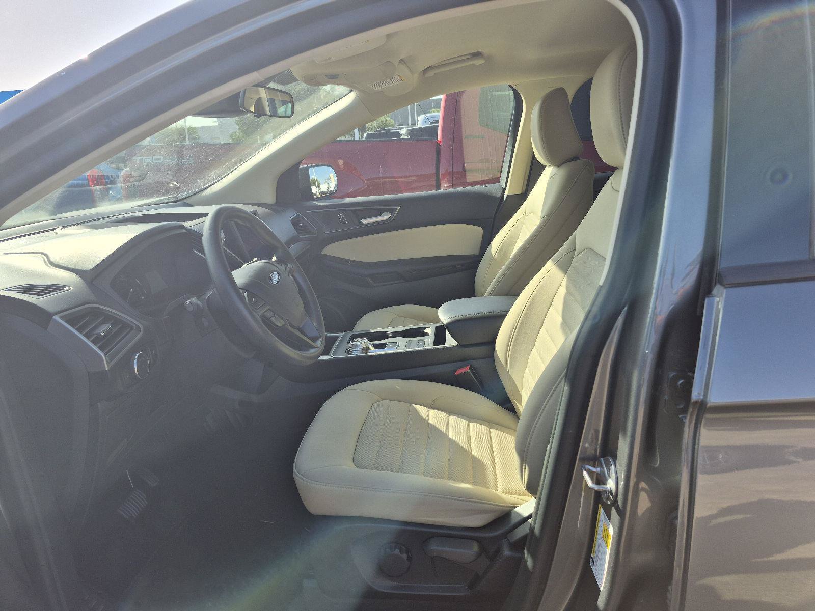 Certified 2024 Ford Edge SE AWD/4WD image 2