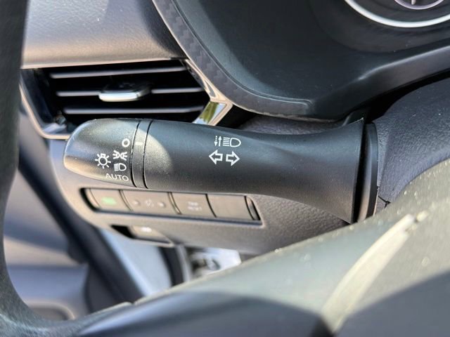 Used 2024 Nissan Sentra SV FWD image 21