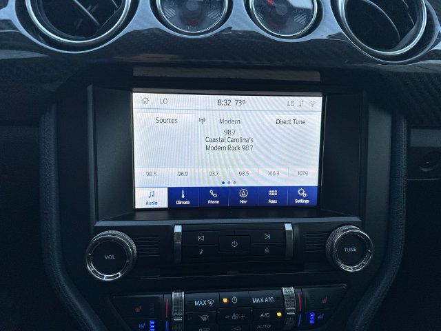 Certified 2020 Ford Mustang Shelby GT350 w/ Technology Package RWD image 17