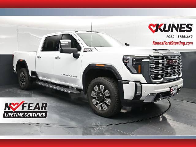 Used 2025 GMC Sierra 2500 Denali AWD/4WD image 1