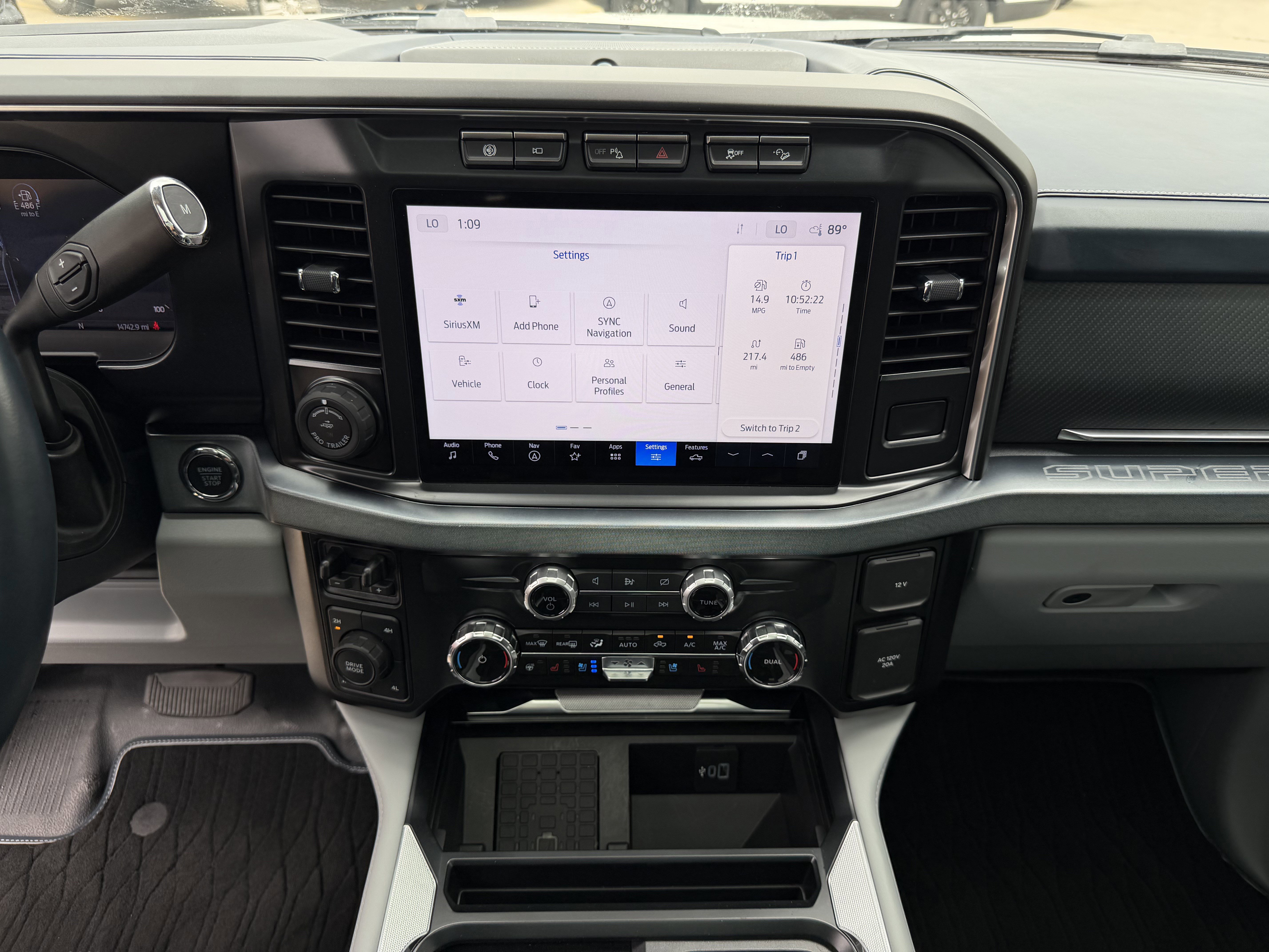 Certified 2024 Ford F250 Limited w/ FX4 Off-Road Package image 27