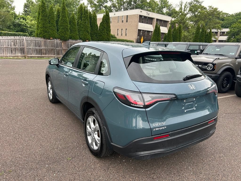 Used 2024 Honda HR-V LX image 12